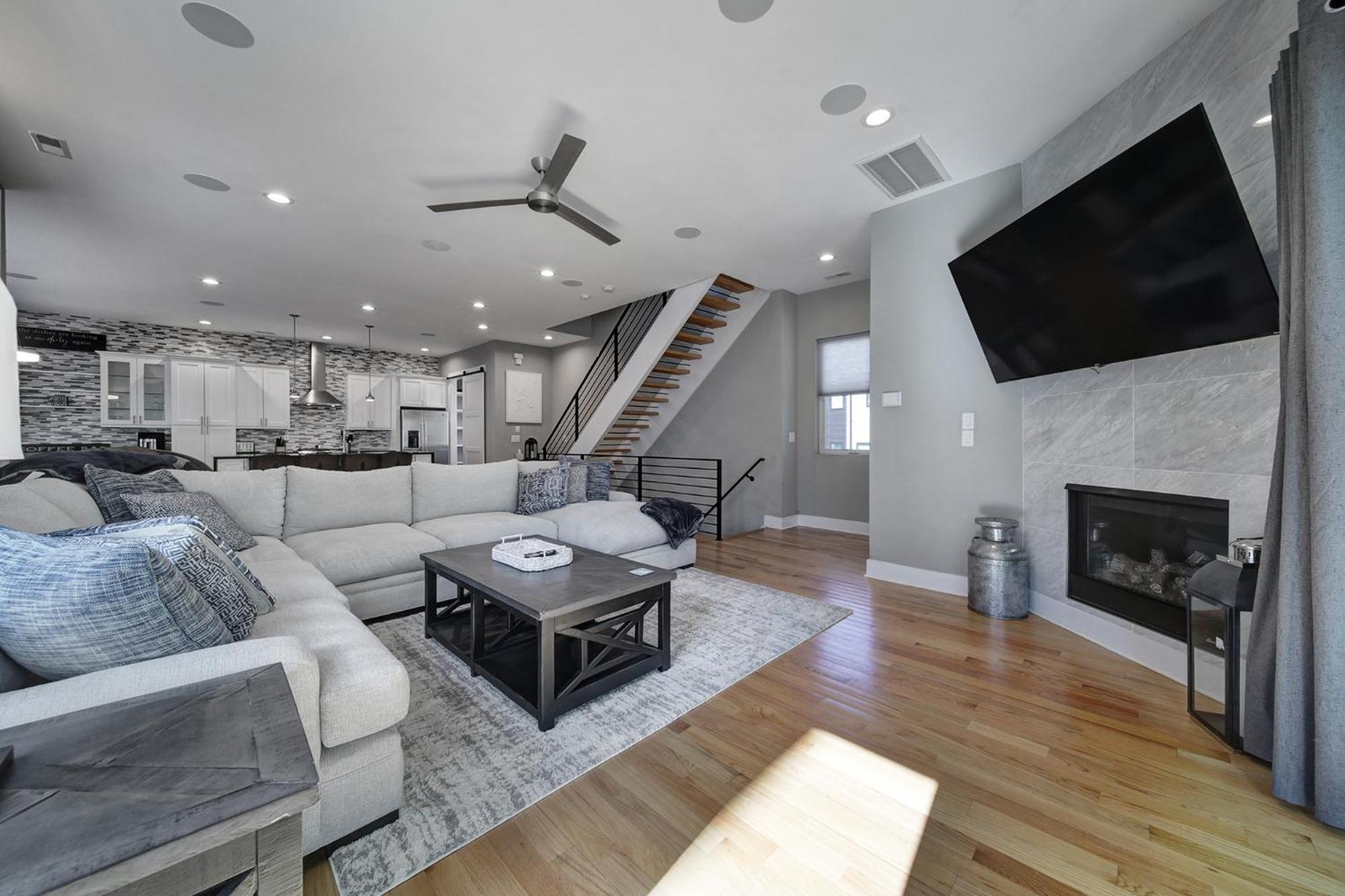 906 Westbrook B City Views Rooftop Hot Tub And Short Walk To Stadium Charlotte Exterior foto