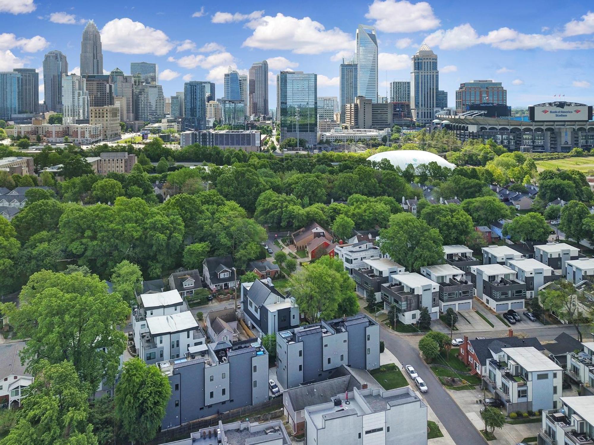 906 Westbrook B City Views Rooftop Hot Tub And Short Walk To Stadium Charlotte Exterior foto